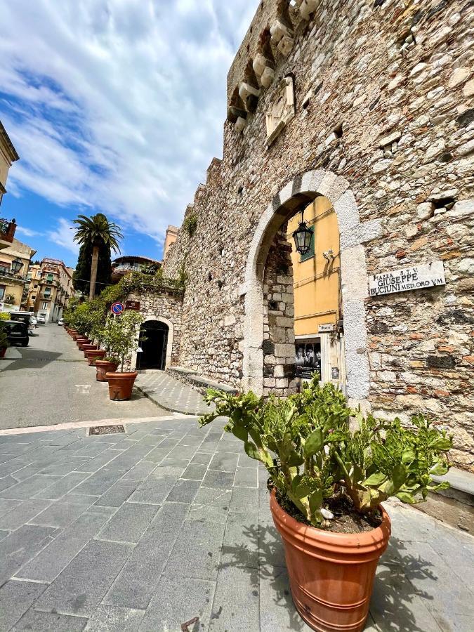 Domus Cuseni Villa Taormina Exterior photo